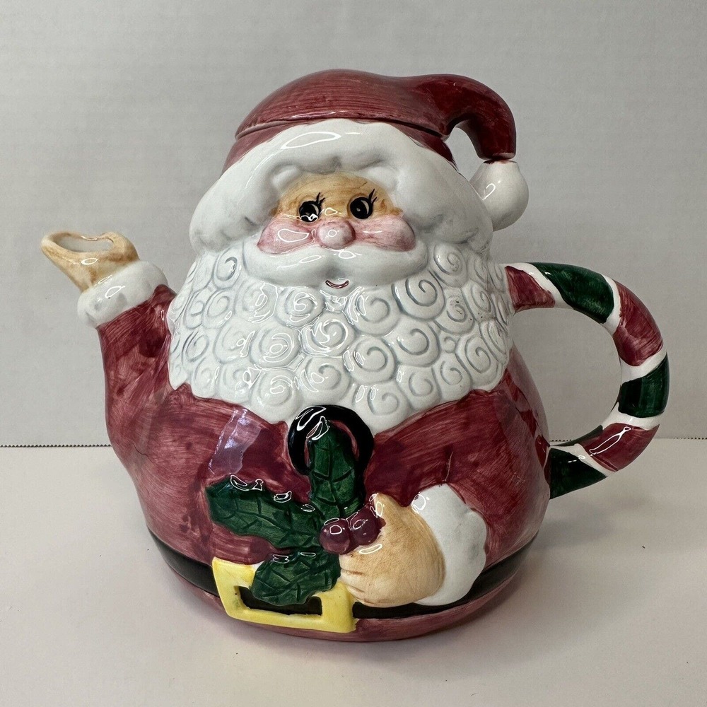 Wang International Vintage Ceramic Christmas Jolly Claus w/Lid Holly Teapot
